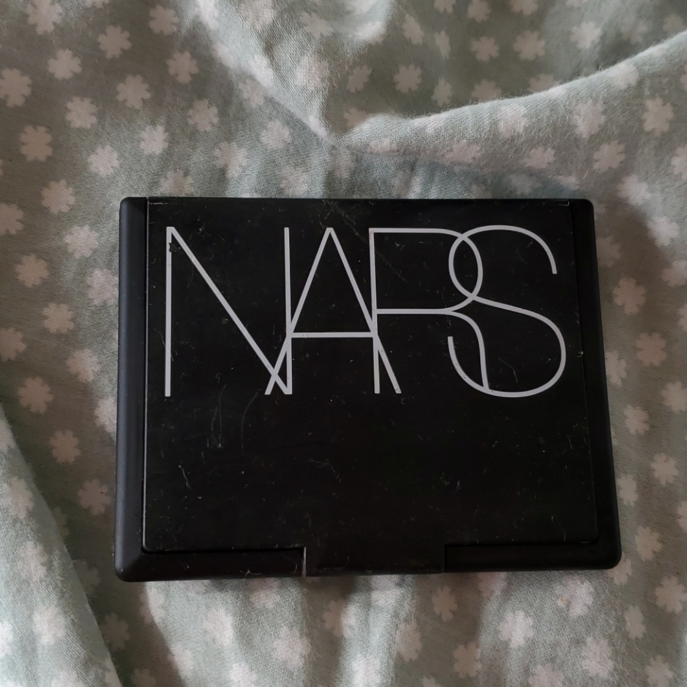 Nars contour palette